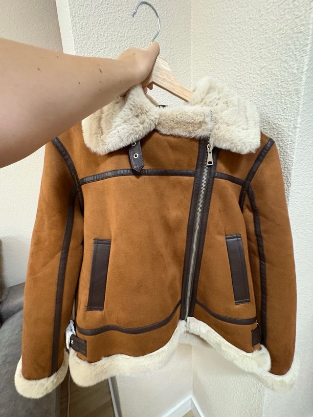 Abrigo de pelo marrón