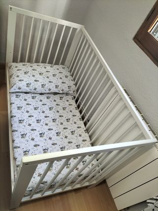 Cuna convertible en cama