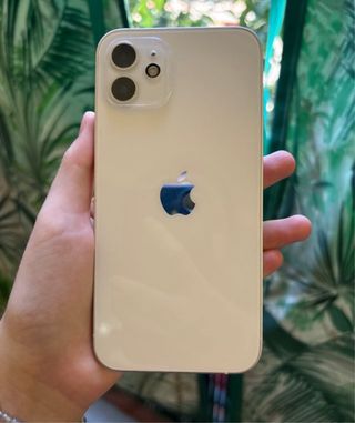 iPhone 12 bianco + accessori gratuiti