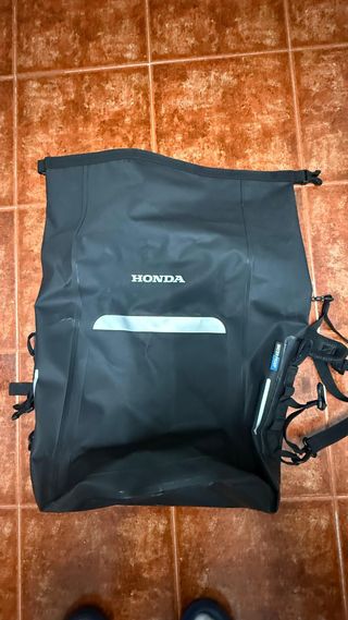 Mochila Honda Negra Impermeable
