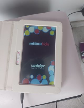 Mi Buk Kids Wolder con funda y cargador