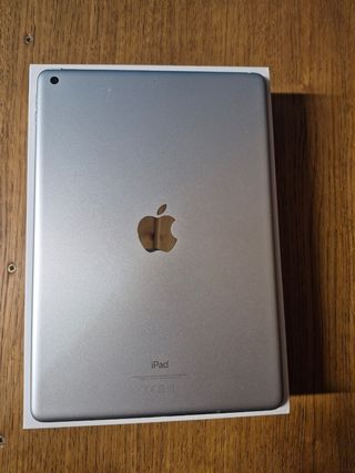 iPad 9 2021 64GB + Apple Pencil + Funda Logitech
