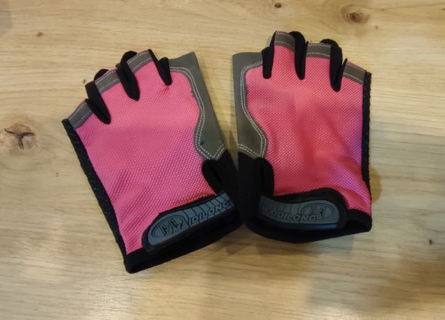 Guantes de ciclismo para niña. Apenas usados