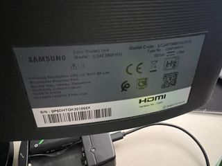 Monitor Samsung 24" curvo