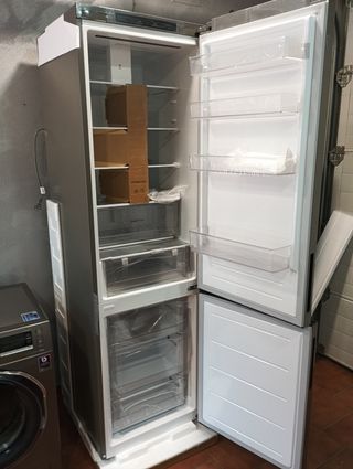 Frigorífico LG GBV22NCDPY Alta Gama
Mide 203x60