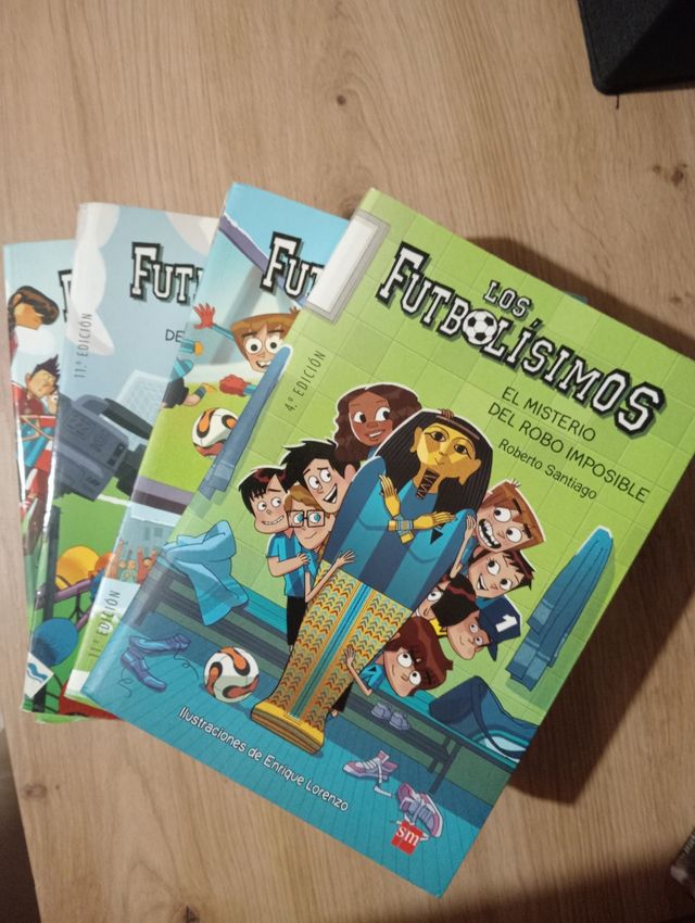 4 Libros de los Futbolísimos