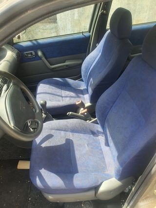 Despiece Fiat Punto Gris