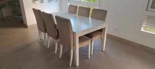 Mesa de comedor con 6 sillas