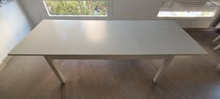 Mesa de comedor con 6 sillas