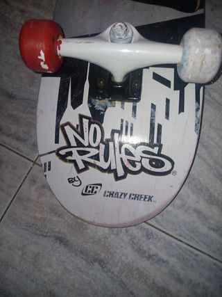 Skate Crazy Creek Negro