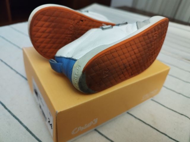 Zapatos Blanditos by Crio's