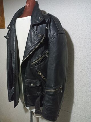 Chaqueta de Piel Negra