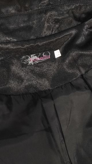 Gabardina satinada negra Talla L