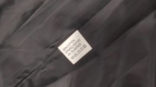 Gabardina satinada negra Talla L
