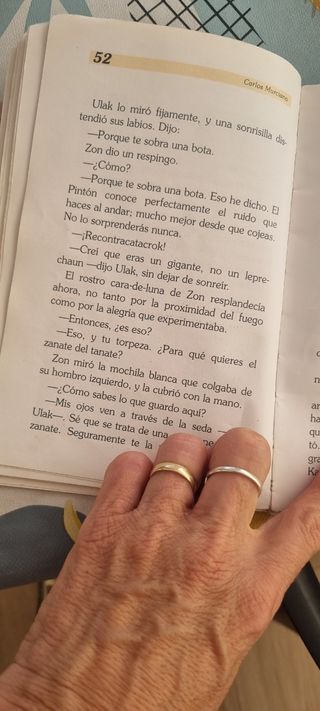 37. El gigante que perdió una bota (Cuentos, Mi...