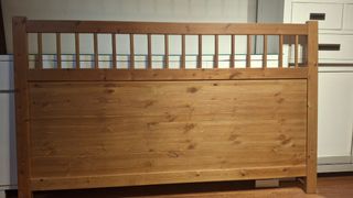 Cabecero de cama de madera