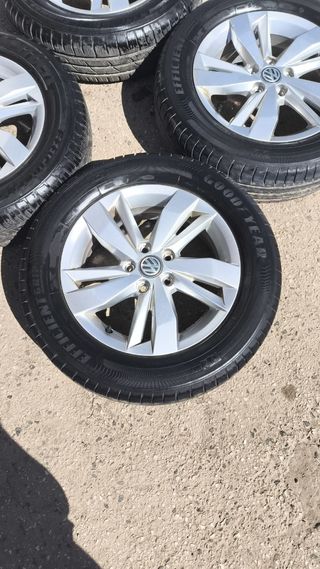 Llantas Volkswagen Polo 2017