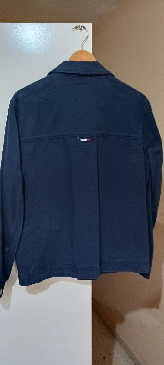 Chaqueta Tommy Jeans hombre.