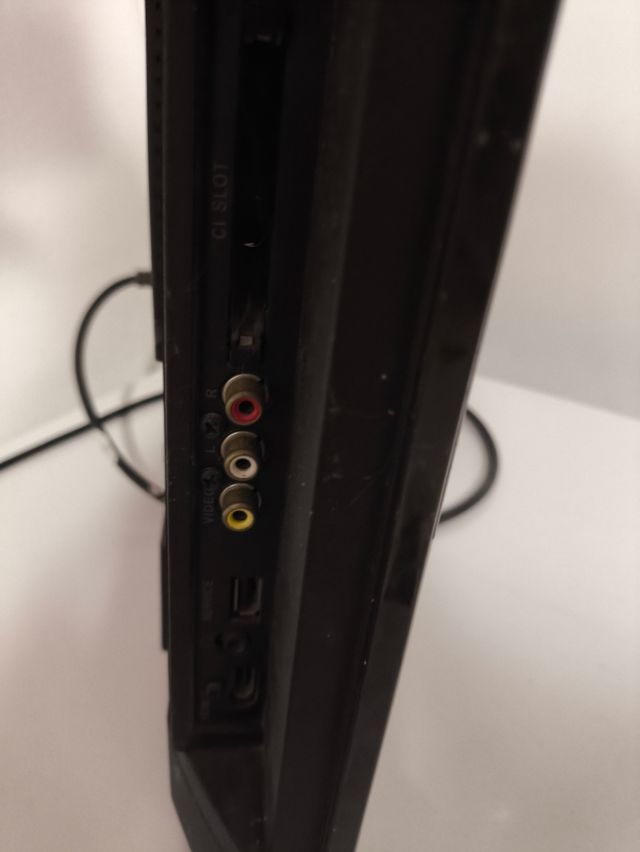 Televisor LCD HANNSpree Nero