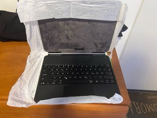 Funda Belkin Connect Pro iPad Pro 13 (M4)