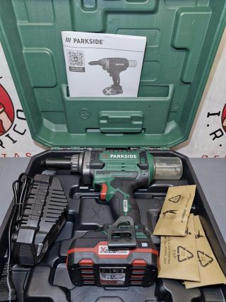 Remachadora Parkside 20V X20 Team