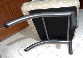 Sillón de diseño beige///como nuevo,usado un poco