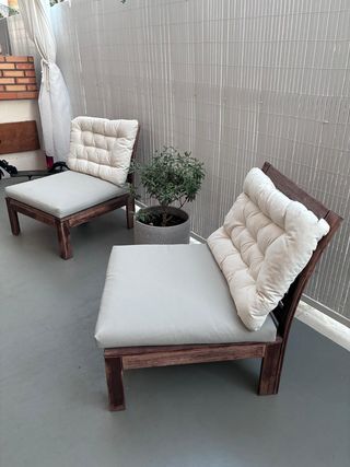 2 Sofás Ikea Applaro Madera, con cojines.