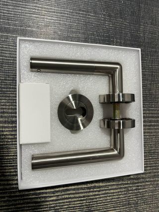 Manilla de puerta con cerradura de código Orno