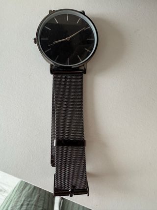 Reloj de pulsera negro