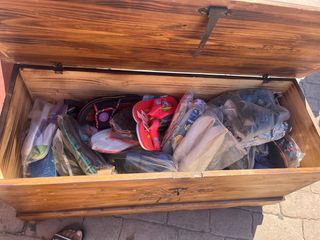 Baúl de madera antiguo