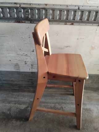 Silla alta madera maciza Ikea
