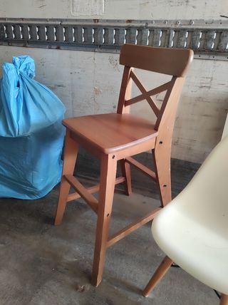 Silla alta madera maciza Ikea