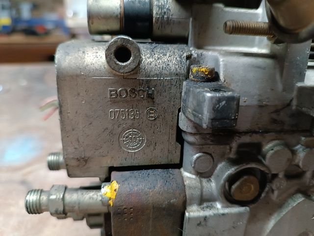 Bomba Gasoil Peugeot 1.9D Bosch