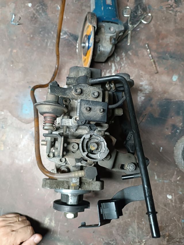 Bomba Gasoil Peugeot 1.9D Bosch