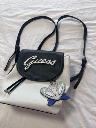 Mochila Guess Blanco y Negro