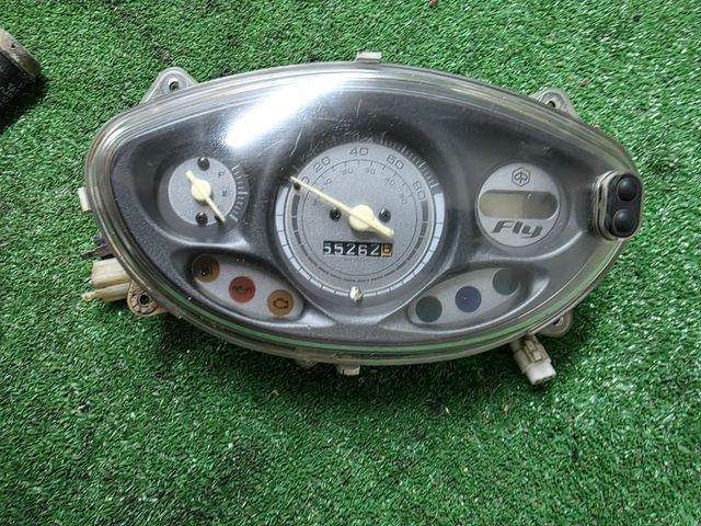 Velocímetro Piaggio Fly 50 4T
