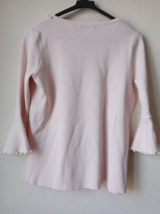 Jersey rosa con perlas
