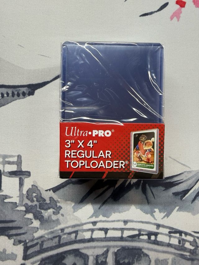 Ultra Pro - 3x100 Sleeves + 3x25 Toploader