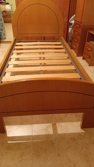 Camas 90x190cm Roble + Mesita