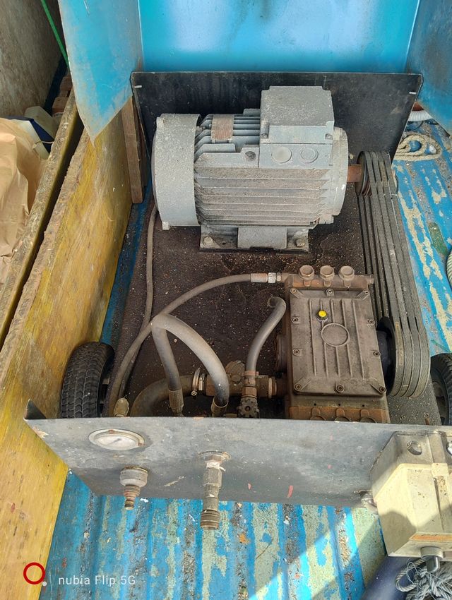 Hidrolimpiadora industrial