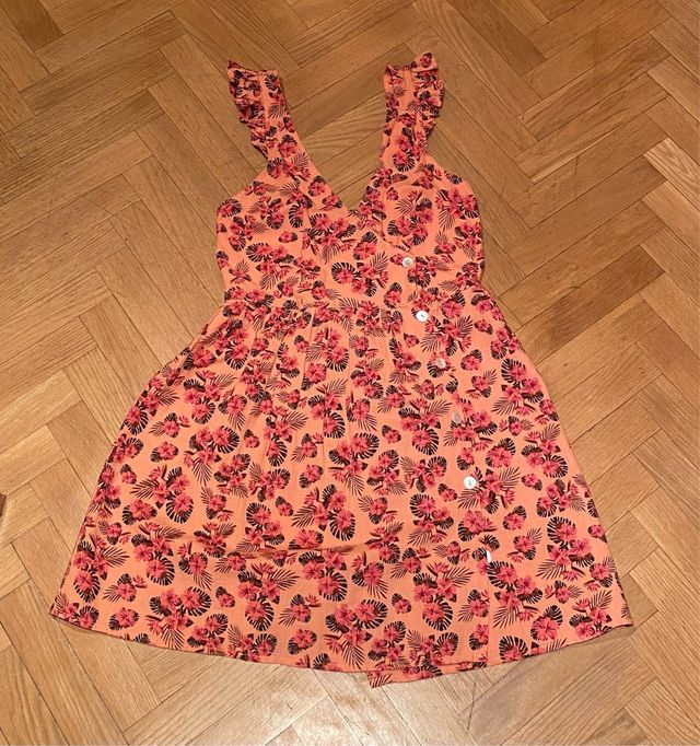 Vestido Zara floral talla S
