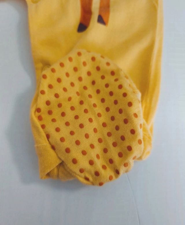 Pelele amarillo de Bóboli 6 meses