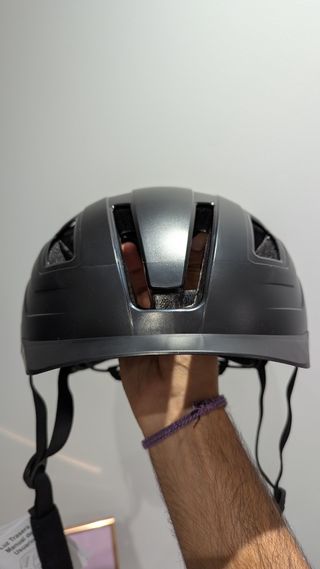 Casco B-Pro con Luz Trasera