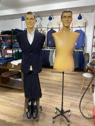 2 Maniquíes hombre vintage
600€ X Maniquí 