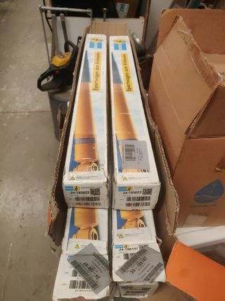 Amortiguadores delanteros  Bilstein B8  Jeep Grand