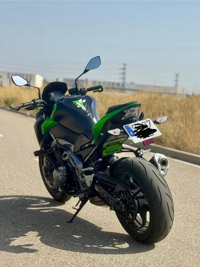KAWASAKI Z900
