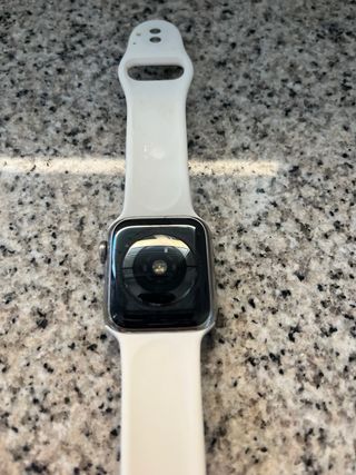 Apple Watch Series 4 + Correa extra + Protector