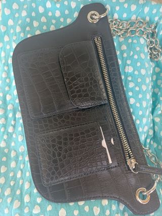 Borsa nera con catena