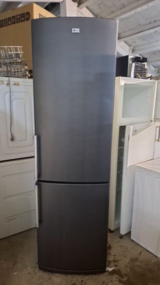 Nevera LG gris