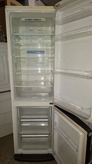 Nevera LG gris